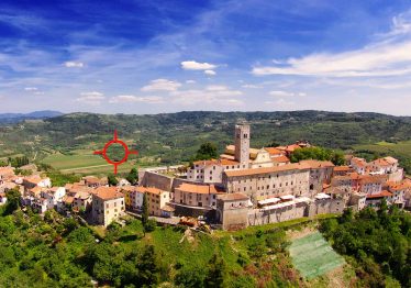 Bauland (TDA), Motovun, Kroatien, 17 977 m2